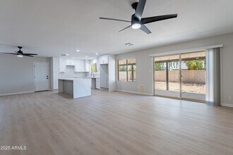 2839 W Villa Maria Dr in Phoenix, AZ - Building Photo - Building Photo