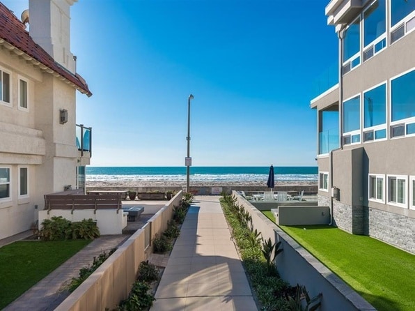 property at 722 Ensenada Ct