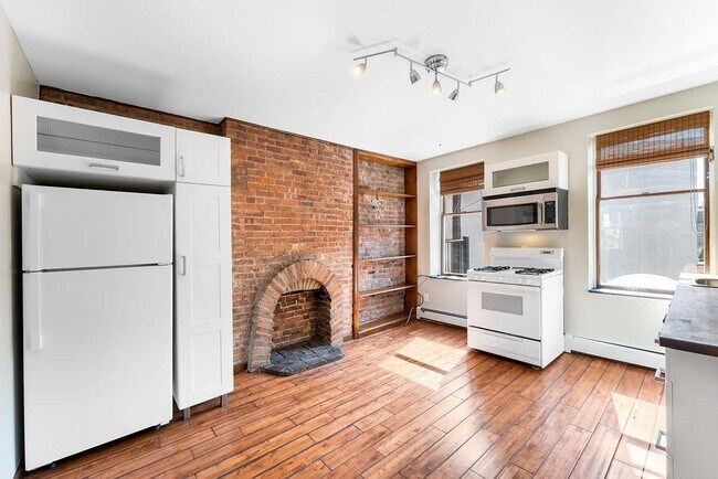 property at 252 Grove St