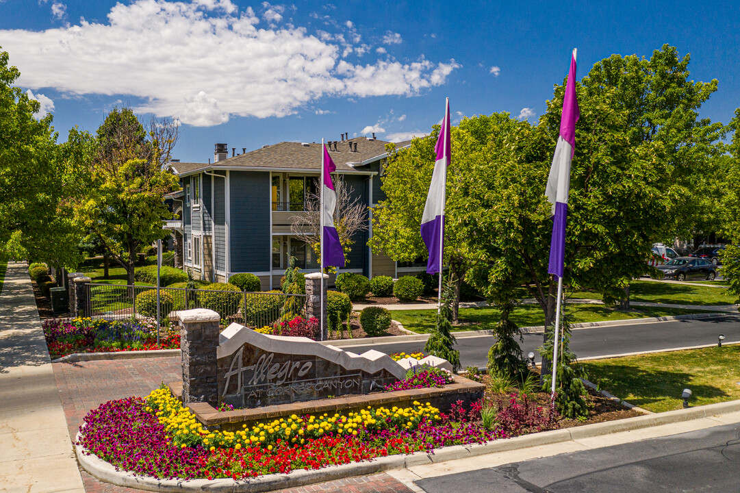 Allegro Apartments in Draper, UT - Foto de edificio