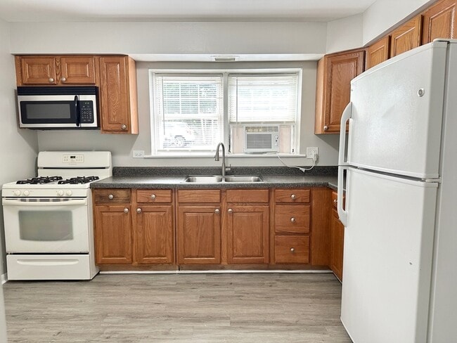 property at 3400 Maple Ave