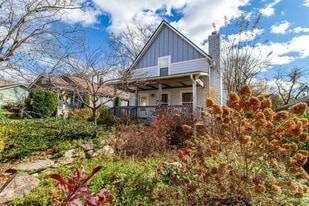 186 Burrell Ave in Brevard, NC - Building Photo