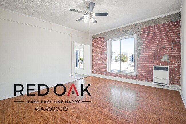 427 S Grand View St in Los Angeles, CA - Building Photo - Building Photo