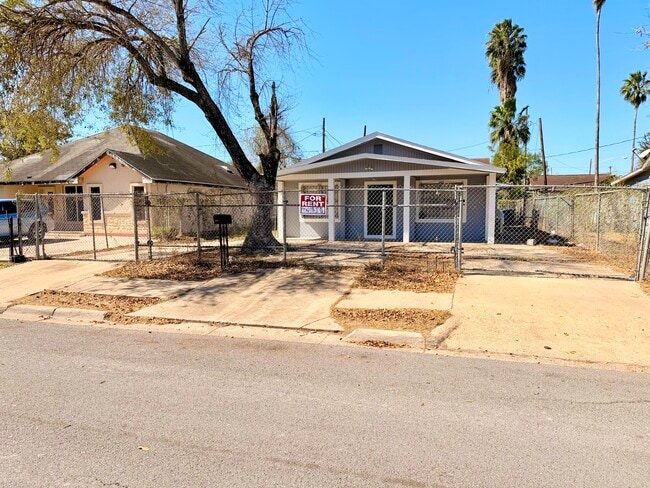 property at 704 S 25th St