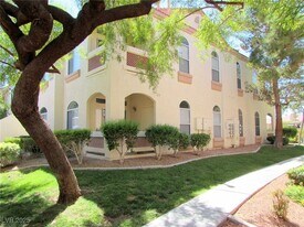 700 Carnegie St, Unit 311 in Henderson, NV - Building Photo