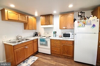 459 High St in Lancaster, PA - Foto de edificio - Building Photo