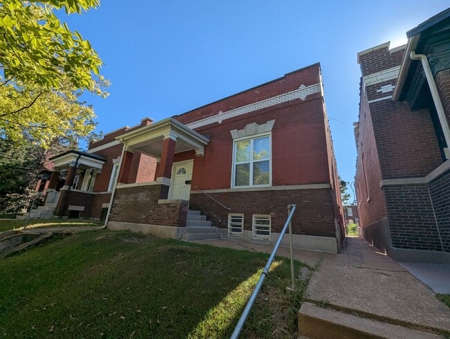 3928 Pennsylvania Ave in St. Louis, MO - Building Photo - Building Photo
