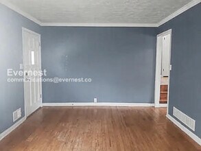 2131 Oland Cir in Marietta, GA - Foto de edificio - Building Photo