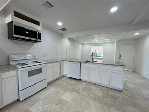 12829 High Star Dr in Houston, TX - Building Photo - Building Photo