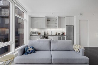 18 10th St, Unit FL6-ID278460P in San Francisco, CA - Building Photo - Building Photo