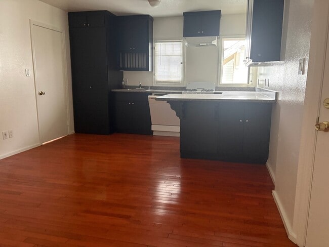 1529 5th Ave, Unit C in Los Angeles, CA - Foto de edificio - Building Photo