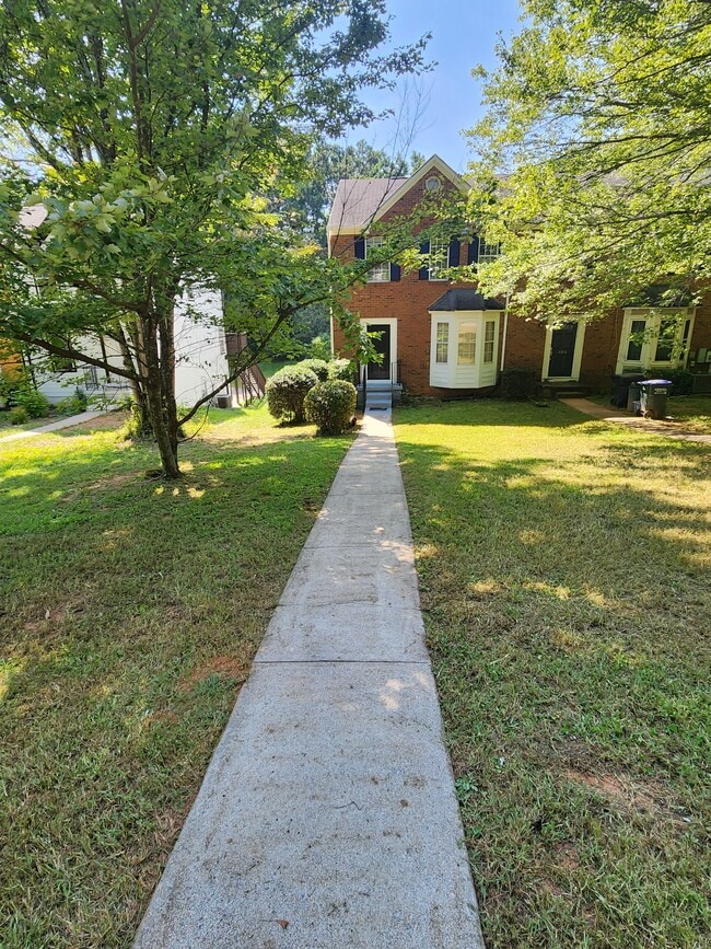 1312 Warsaw Rd in Roswell, GA - Building Photo - Building Photo