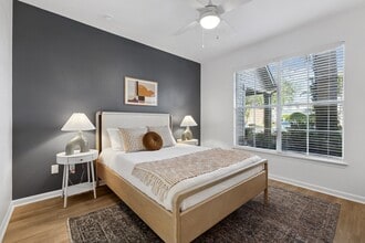 Bell Avalon Park in Orlando, FL - Building Photo - Building Photo