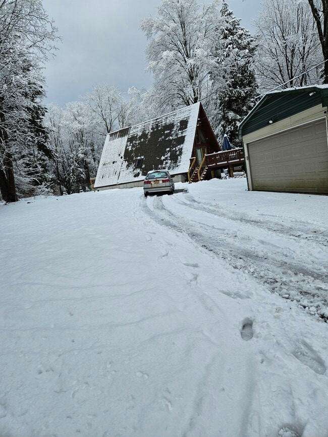 5724 Lake Rd in Galway, NY - Building Photo - Building Photo