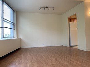 5757 N Sheridan Rd, Unit 3c in Chicago, IL - Building Photo - Building Photo