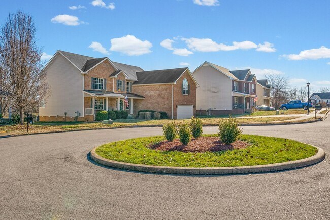 2499 Old Timber Ct in Clarksville, TN - Building Photo - Building Photo