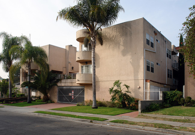 919 N Eucalyptus Ave in Inglewood, CA - Foto de edificio - Building Photo