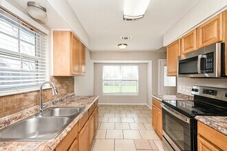 428 Guadalupe Dr in Saginaw, TX - Building Photo - Building Photo