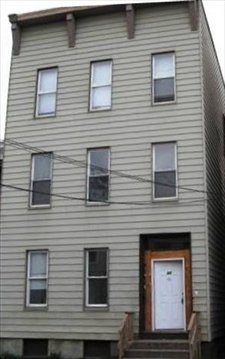 95 Congress St in Cohoes, NY - Building Photo - Building Photo