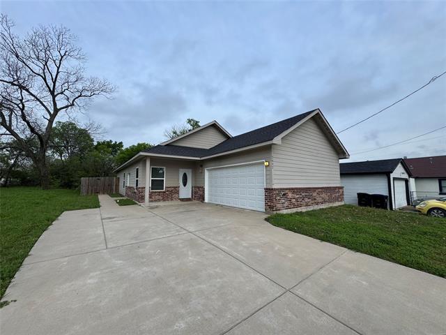 2612 Texas St in Greenville, TX - Building Photo - Building Photo