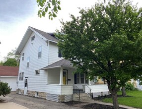 1431 1st St SW in Rochester, MN - Building Photo - Building Photo