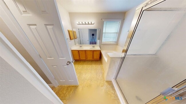 property at 601 Cattail Cir