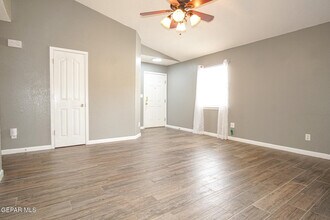 4020 Tierra Inez Pl in El Paso, TX - Building Photo - Building Photo