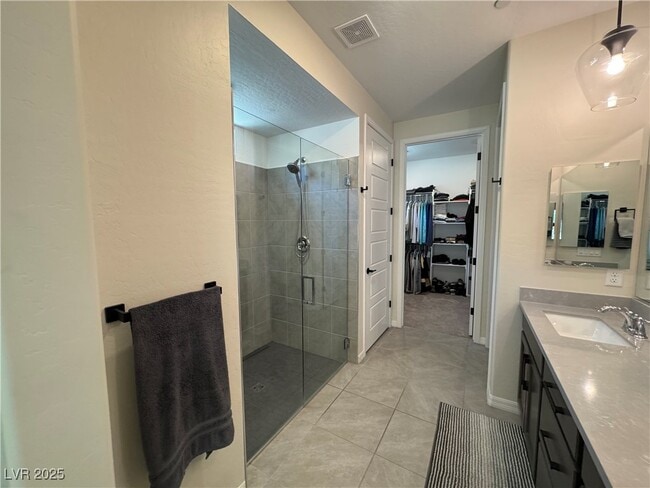 property at 259 Sun Glaze Ave