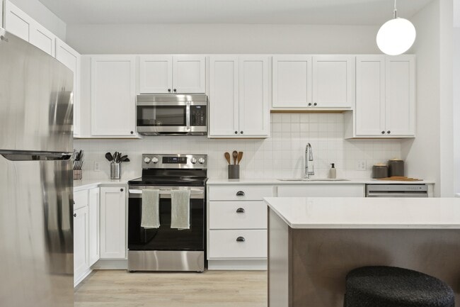 Rowe in Victoria, MN - Building Photo - Building Photo