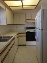 145 116th Ave in Treasure Island, FL - Building Photo - Building Photo