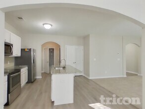 182 Southwind Cir in Newnan, GA - Foto de edificio - Building Photo