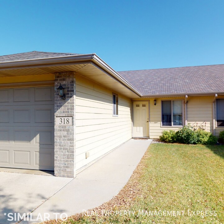 Spacious 3-bedroom, 1-bathroom apartment in Brandon, SD - Building Photo