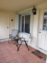 401 Pine Glen Ln in Greenacres, FL - Building Photo - Building Photo