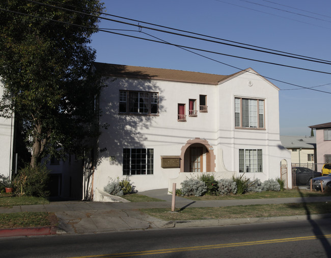 865-867 N Hoover St in Los Angeles, CA - Building Photo - Building Photo