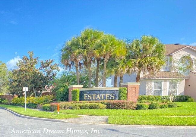 10561 Fairhaven Way in Orlando, FL - Building Photo - Building Photo