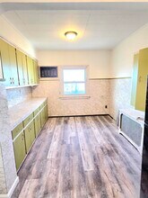 1202 Hillside Pl in North Bergen, NJ - Building Photo - Building Photo