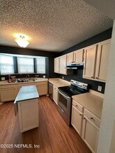 1855 Alberta Ct N in Middleburg, FL - Building Photo - Building Photo