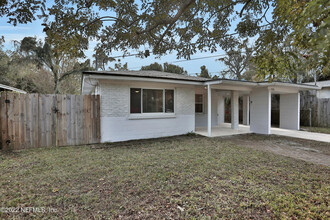 4582 Merrimac Ave in Jacksonville, FL - Building Photo - Building Photo