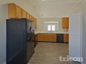 5243 Moonlight Trail SW in Concord, NC - Foto de edificio - Building Photo