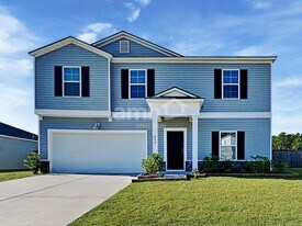 486 Spanish Wells Rd in Hilton Head Island, SC - Building Photo