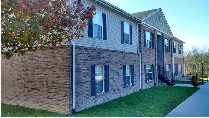 White Oak Apartments in Jamestown, TN - Building Photo