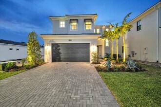 13482 Artisan Cir in Palm Beach Gardens, FL - Building Photo - Building Photo