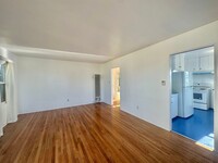 4563 Santa Monica Ave in San Diego, CA - Building Photo - Building Photo