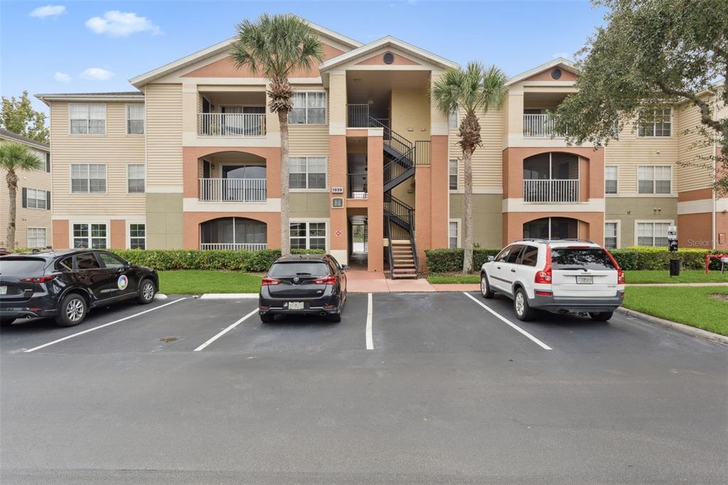 1939 Summer Club Dr in Oviedo, FL - Building Photo