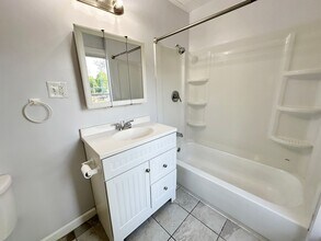 24 Mt Globe St in Fitchburg, MA - Building Photo - Building Photo