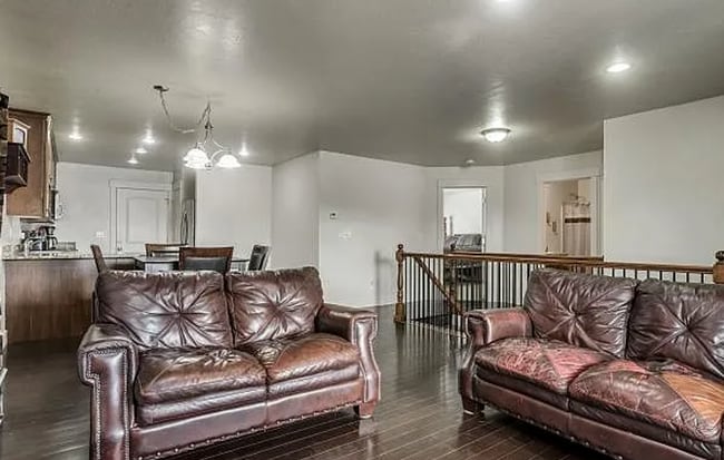 930 1490 N in Orem, UT - Building Photo - Building Photo