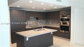 7661 NW 107th Ave, Unit # 401 in Doral, FL - Building Photo - Building Photo