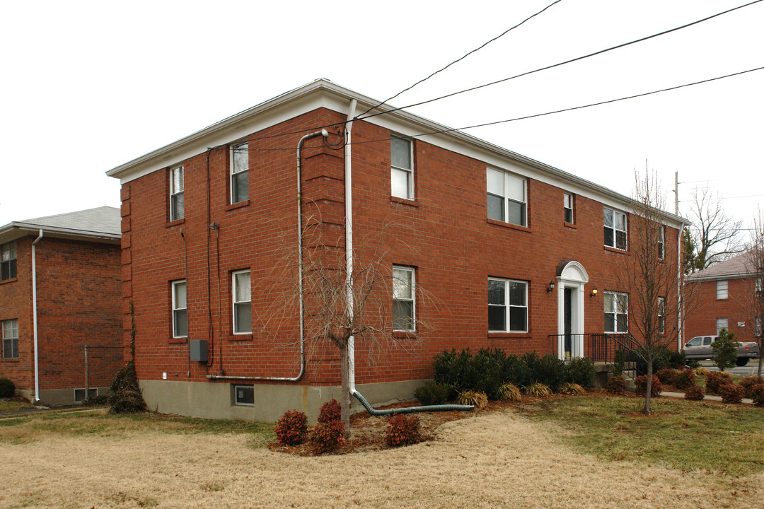 3815 Nanz Ave in Louisville, KY - Building Photo