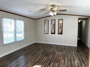 602 Aster Bend in Timmonsville, SC - Building Photo - Building Photo