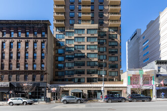 Maison East in New York, NY - Building Photo - Building Photo